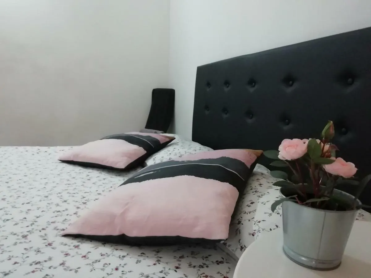 Bed & Breakfast B&B Garibaldi Catania Italy